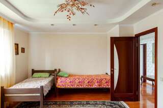 Хостелы Hostel Astana Нур-Султан Кровать в общем номере с 4 кроватями-12